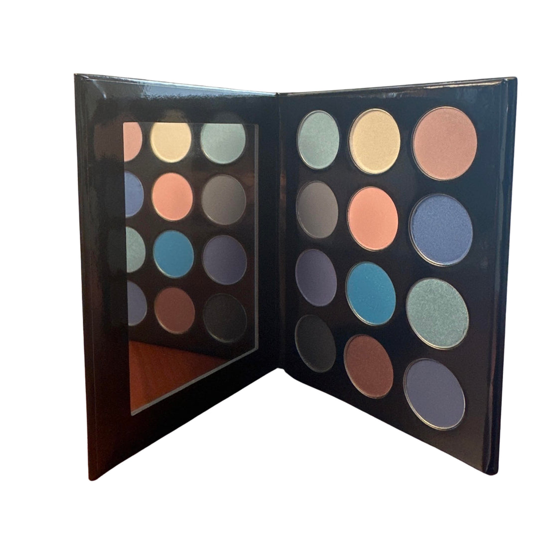 BLUE BAE- MINERAL EYE SHADOW